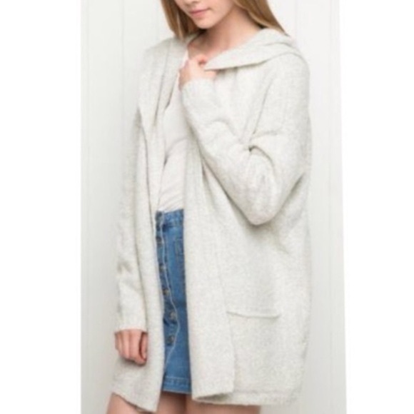 Brandy Melville Cozy Hooded Cardigan 